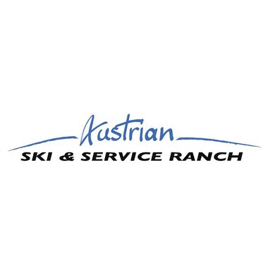Das Logo der Austrian Ski & Service Ranch. Es zeigt den Namen in blauer und schwarzer Schrift, umgeben von einfachen Design-Elementen. | © Austrian Ski-& Service Ranch Logo