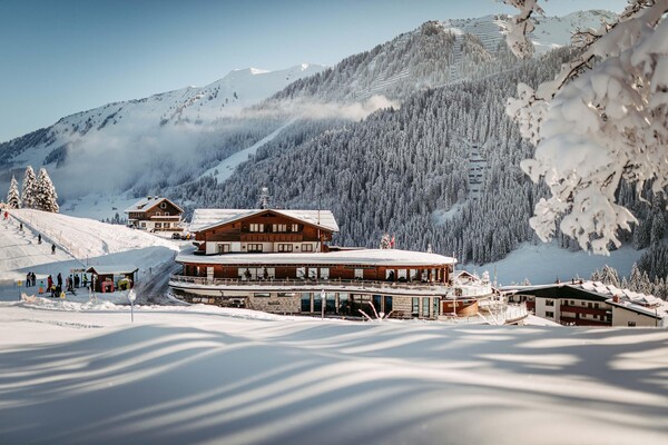 Direkt an der Skipiste Hotel Birkenhöhe