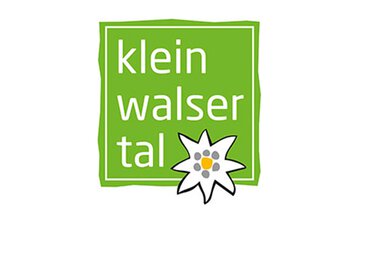 Logo des kleinwalsertal, grünes Quadrat mit weißer Blume und darunter der Schriftzug 'klein walsertal'. | © Kleinwalsertal Tourismus eGen